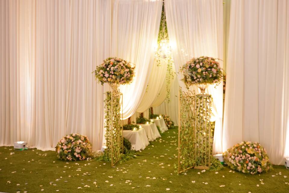 Event Design & Decor Rental