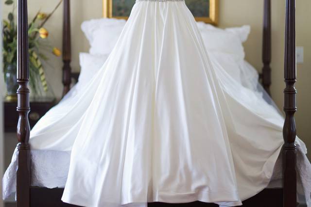 Wedding gown