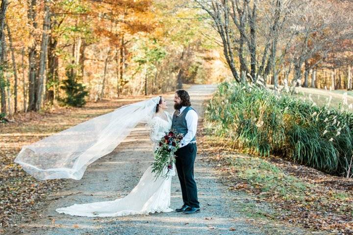 Bride and groom in the fall