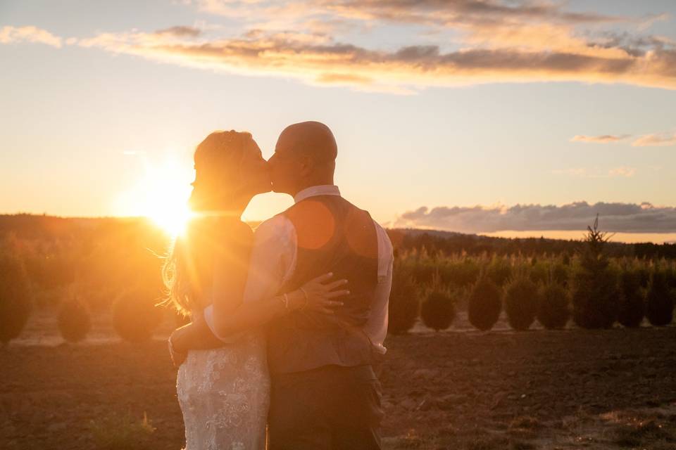 An intimate first dance