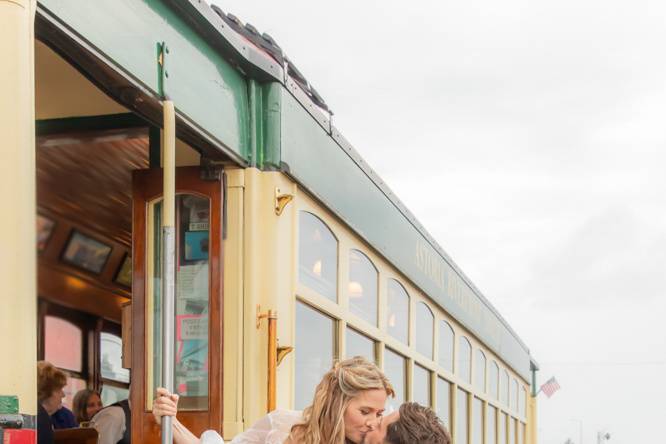 Trolley astoria