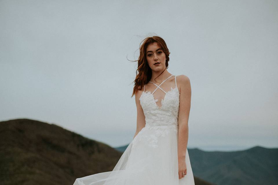 Mountain wedding dress 3