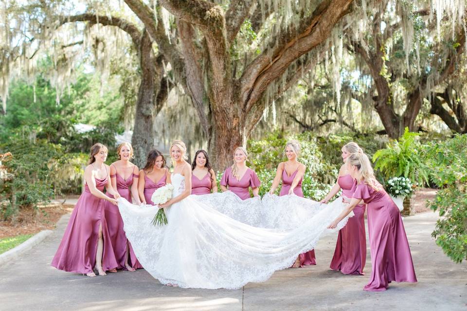 Lace wedding dress