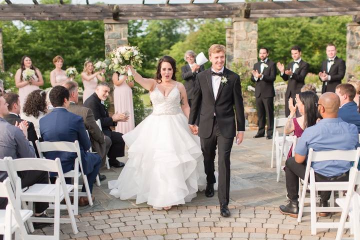 A celebratory exit (Kelley Stinson Photography)