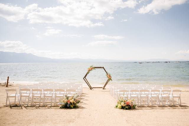 Beach Retreat & Lodge at Tahoe