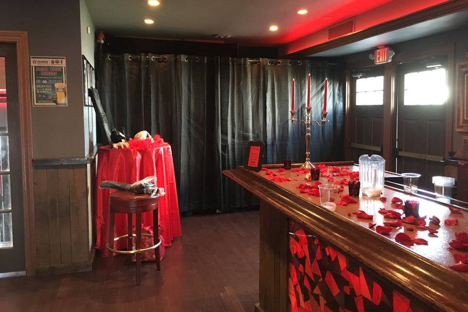 A black curtain was hung up in front of the venue's food service area.