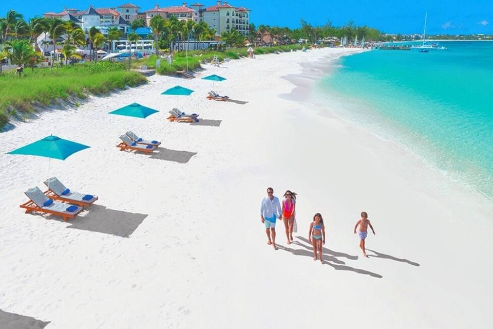 WAV Travel LLC