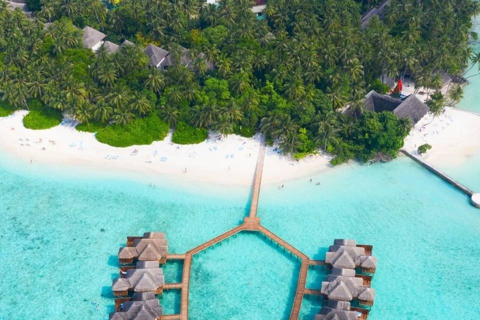 WAV Travel LLC