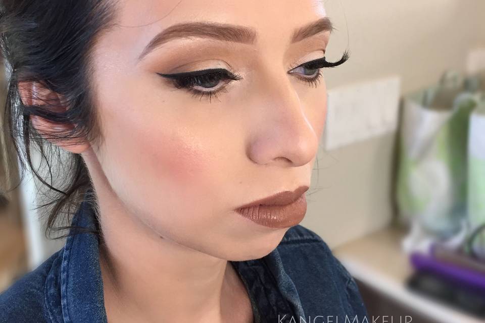 Kangel Makeup