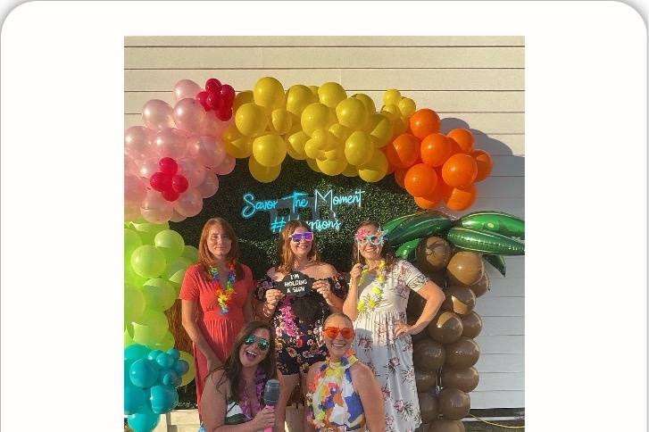Harrison’s Sundress Social Lua