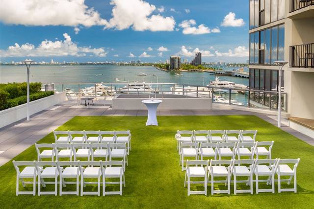 Marriott Biscayne Bay