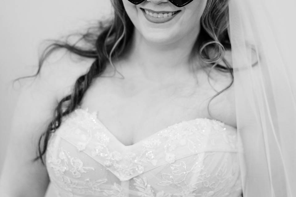 Amanda May Photos