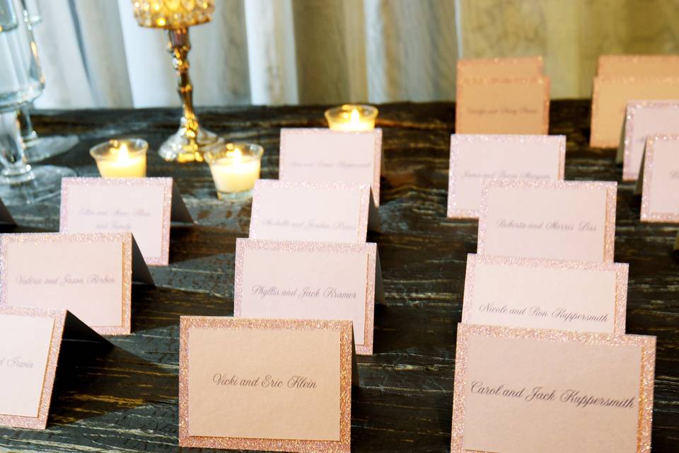 2 layer escort cards