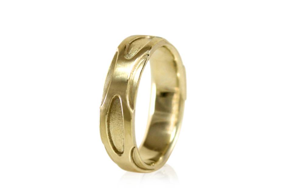 Mechanical band
6mm wide
Shown in 14k yellow gold