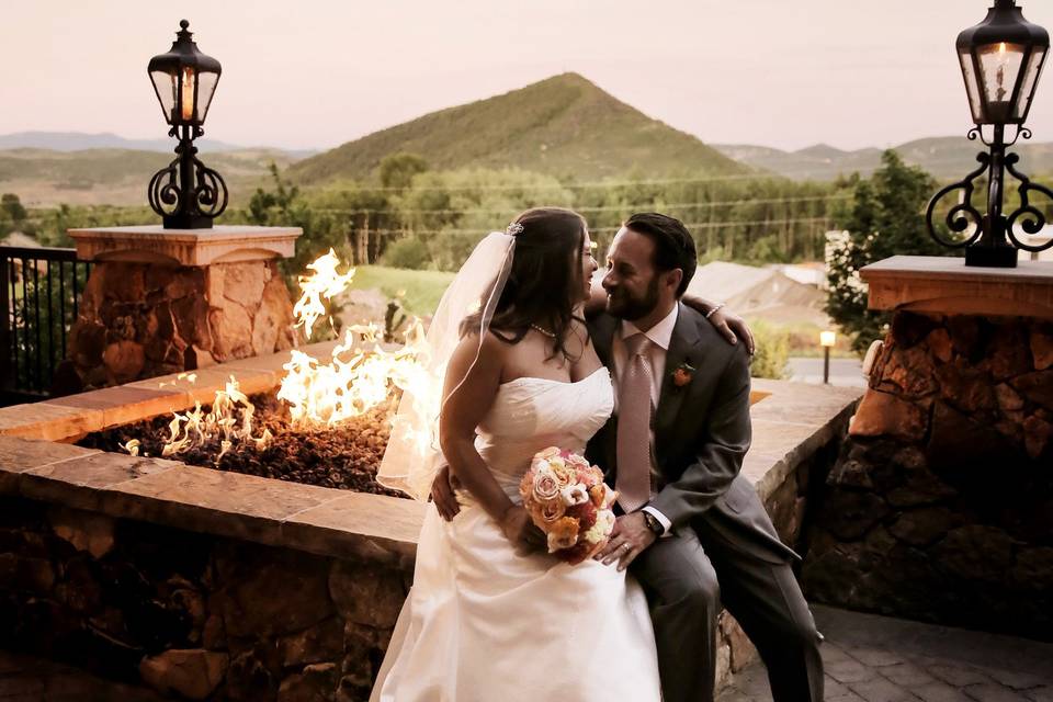 Firepit and scenic views - Pepper Nix Photography