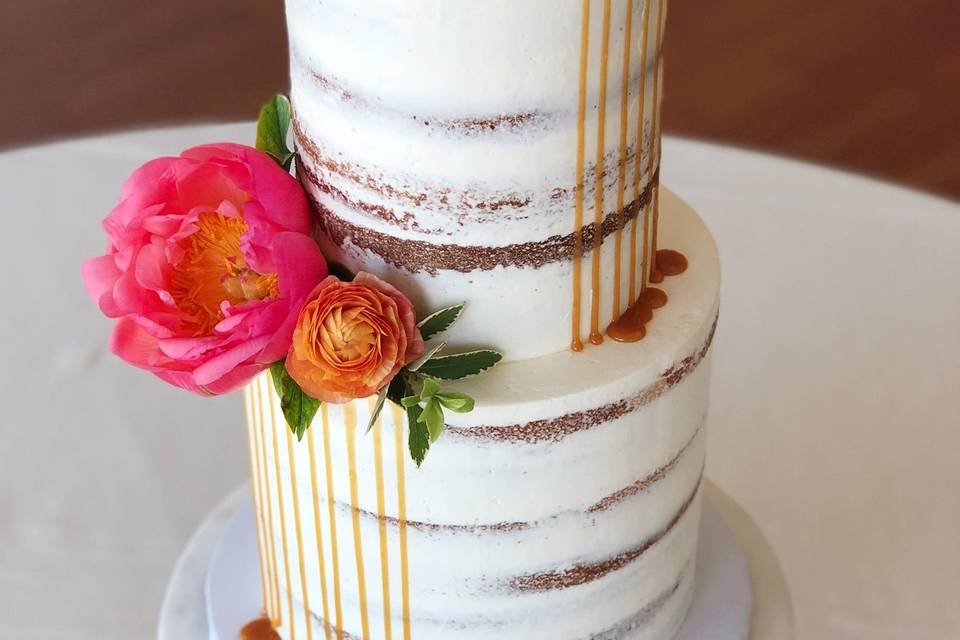 Double barrel drip cake