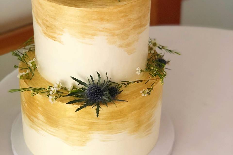 Brushed gold wedding cake