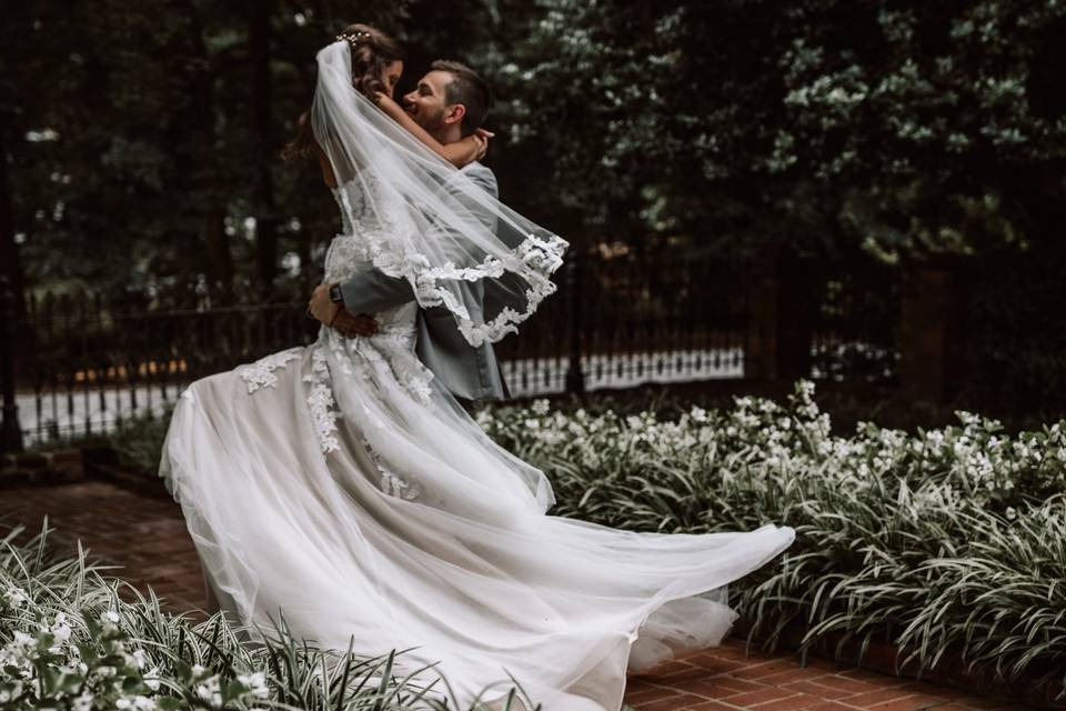 Bride in Stella York gown