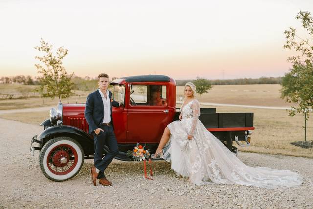 Two Wishes Ranch Styled Shoot