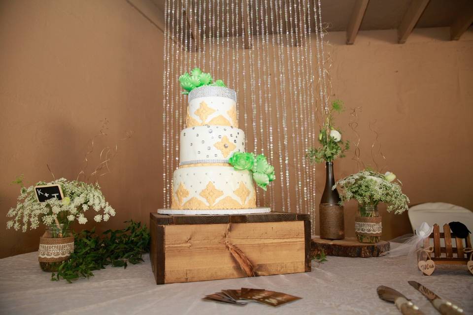 Cake display