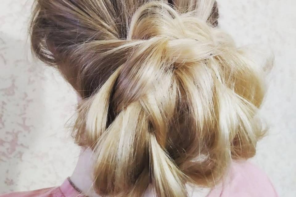 Soft low bun