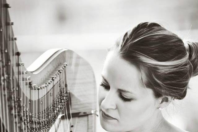 Diana Dunnavant, harpist