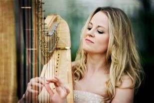 Diana Dunnavant, harpist