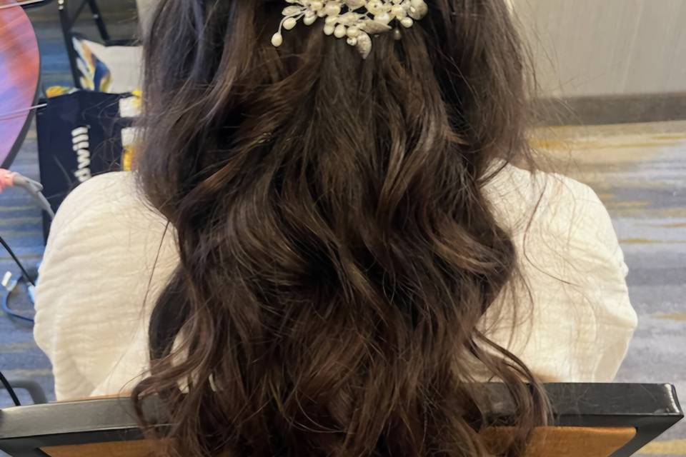 Brides maid hair long with