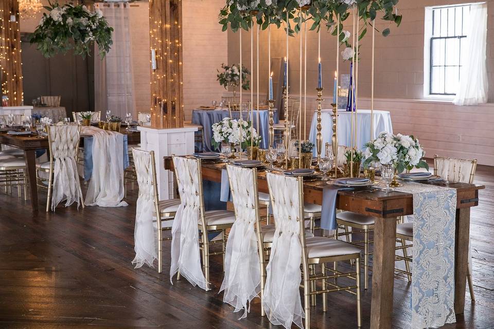 Chiavari Chairs with Sashes