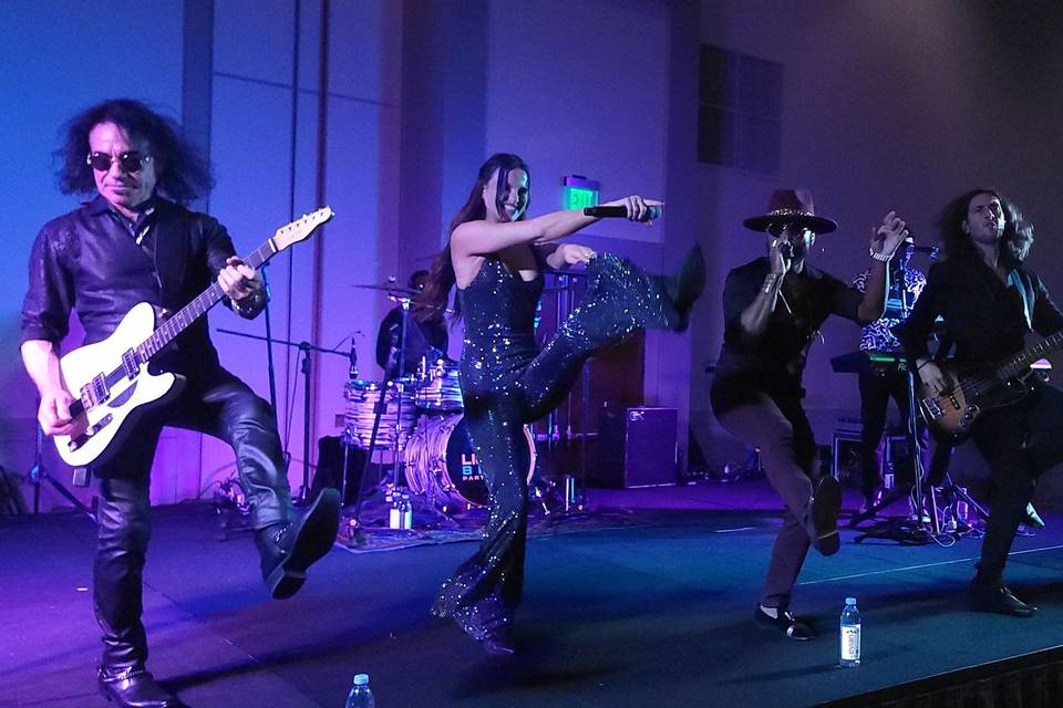 Liquid Blue Live