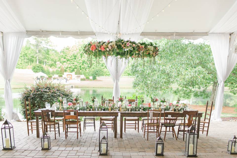 Rustic table setting