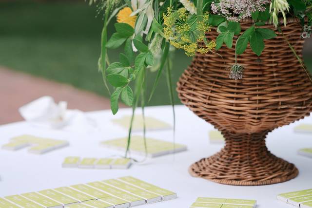 Sweetfield Flowers