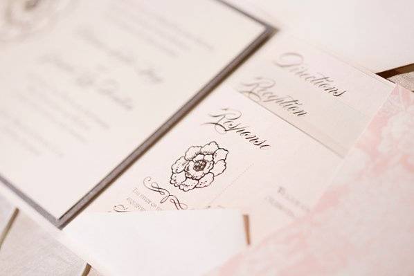 Simple invitation with flower