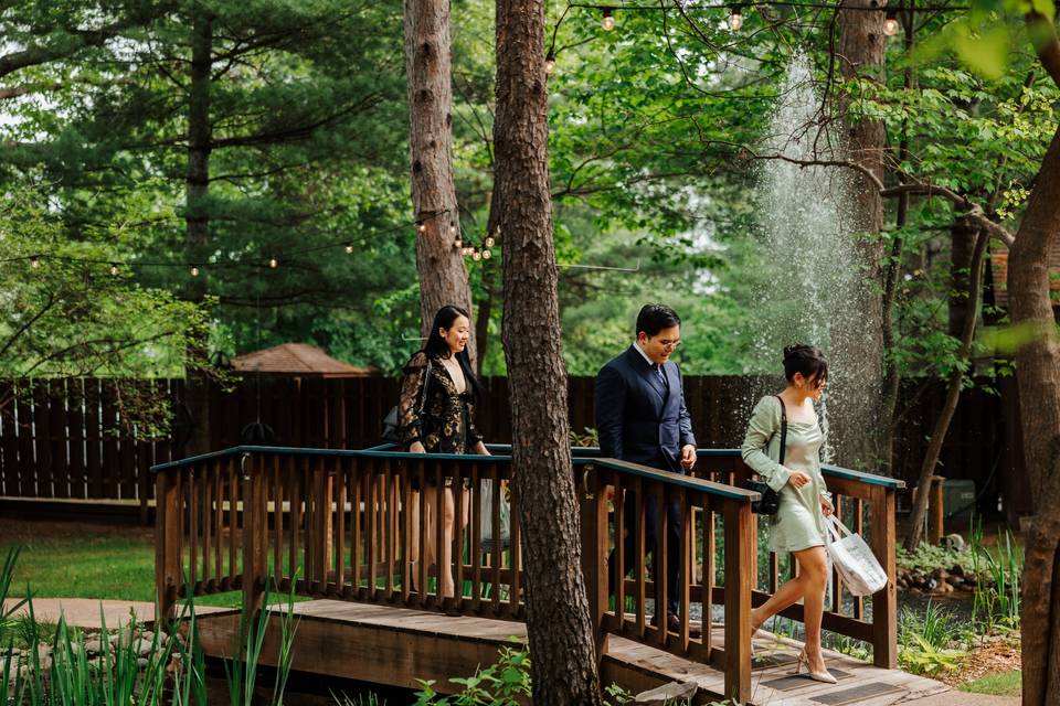 Bridge Outdoor Reception Space