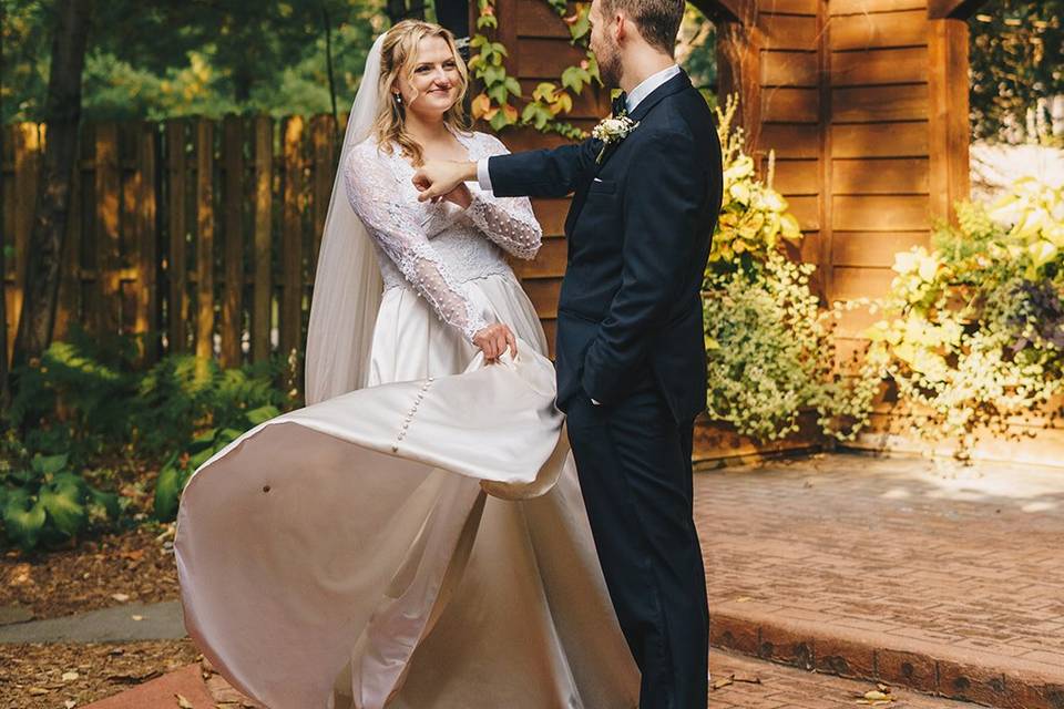 Bride and Groom at Blue Chapel