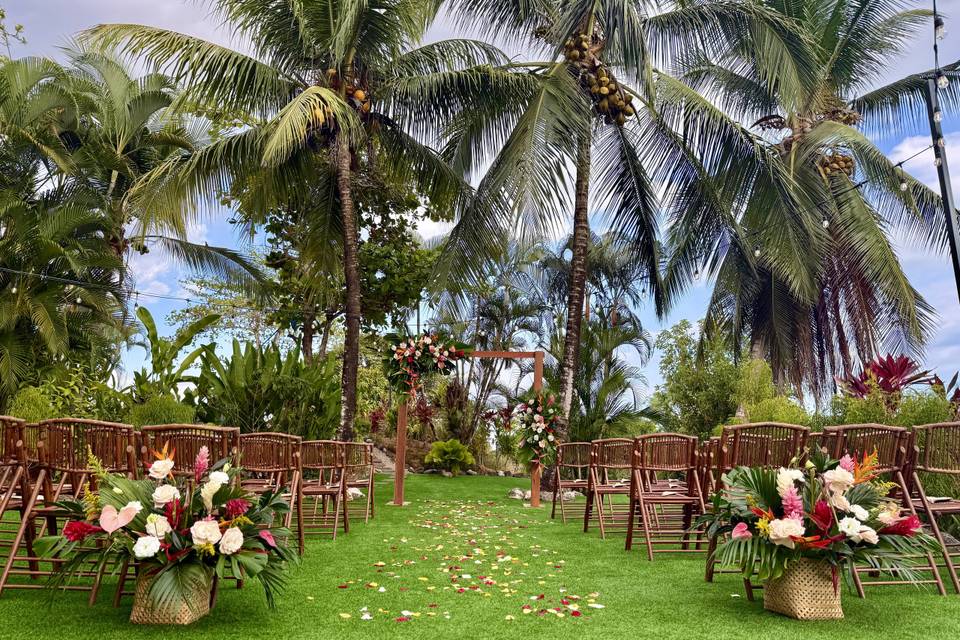 Jungl Garden Ceremony
