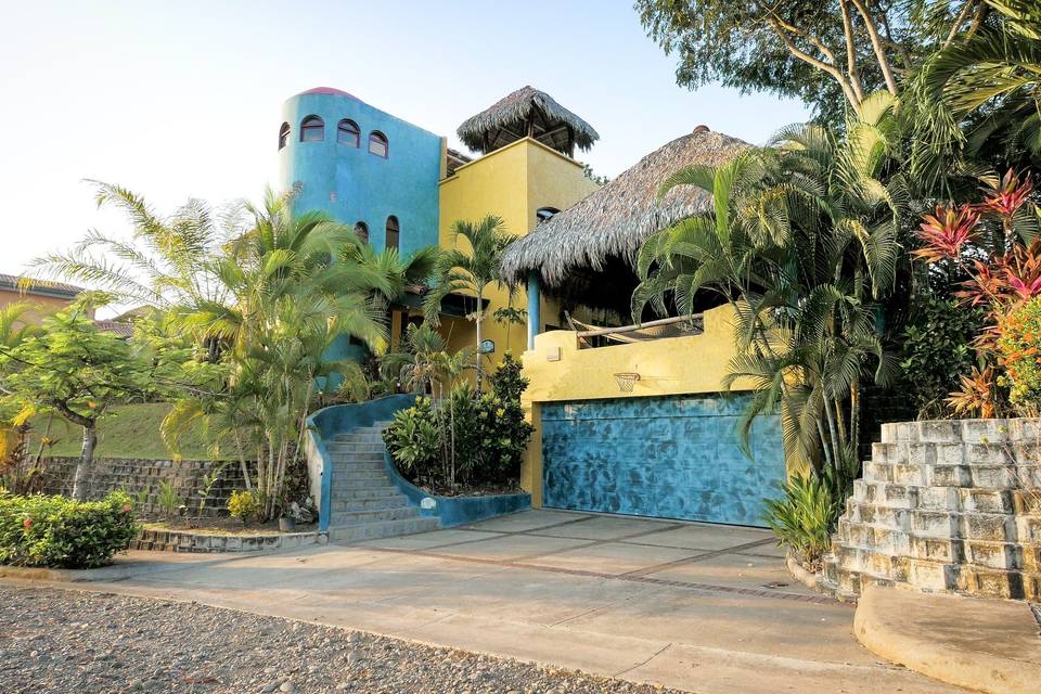 Del Pacifico Estate - Pura Vida Casas