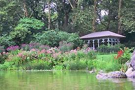 Ladies pavilion, central park