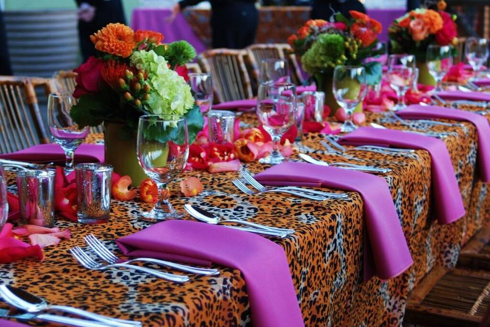 Themed table linens