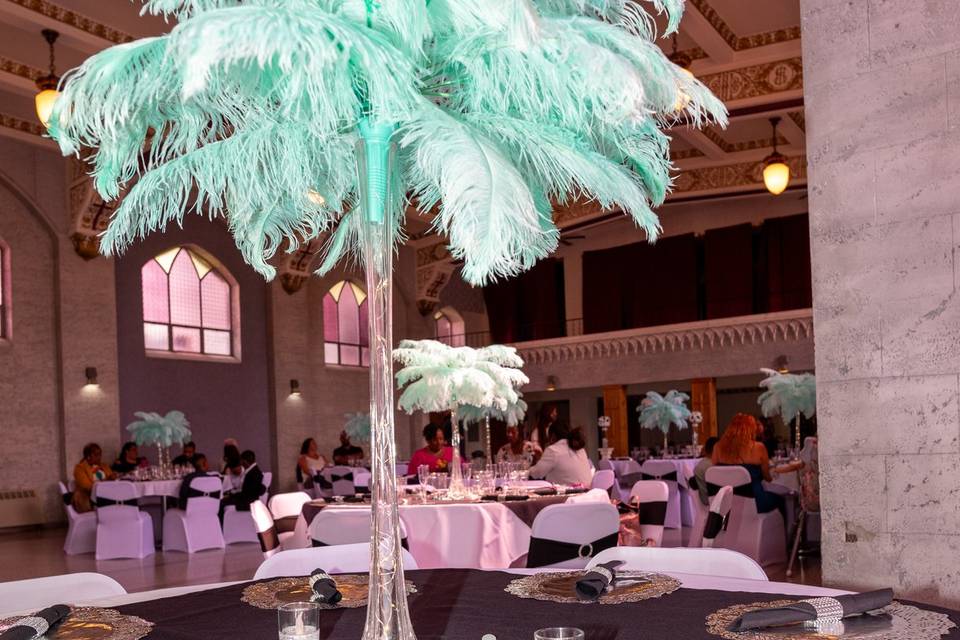 Ostrich Feather & Eiffel Tower