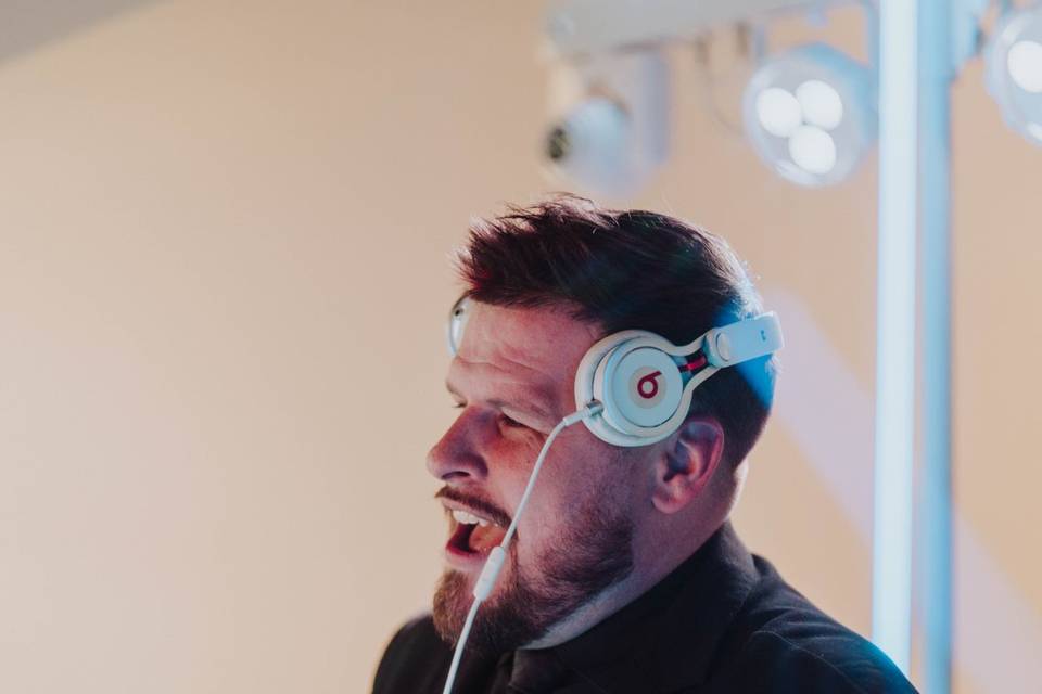 DJ Johnny Rich Headshot #11