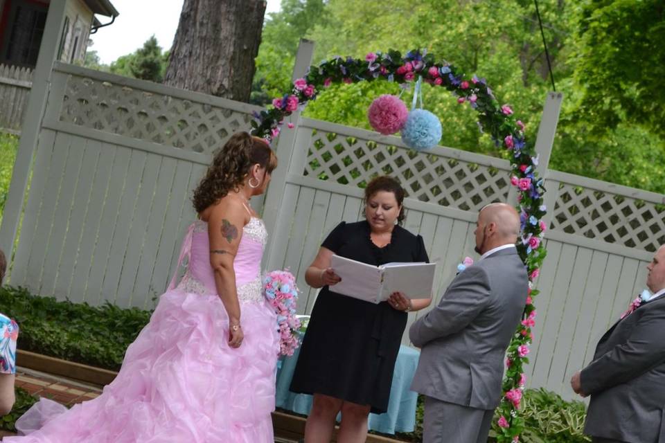 Erie wedding ceremonies by Karolina