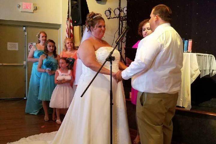 Erie wedding ceremonies by Karolina
