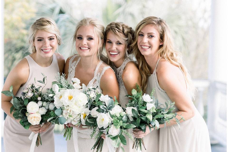 Bride & Bridesmaids