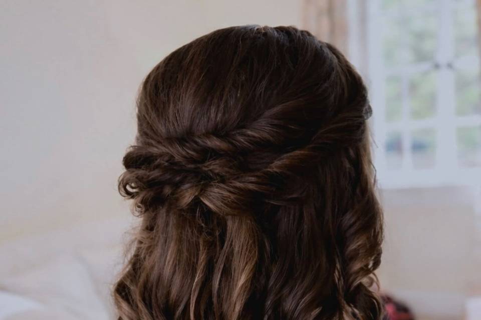 hair.by_abigail__1776622573_3878913452790584711_65800017655