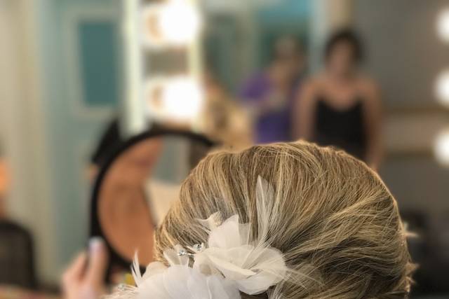 Beauty Bar Boutique Hair Makeup Plymouth MI WeddingWire