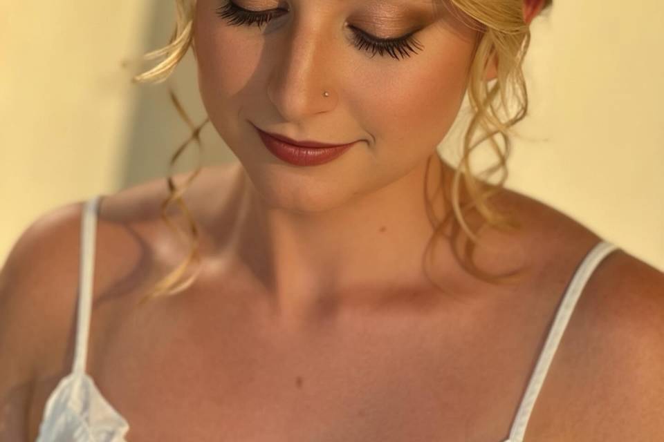 Lash Out Loud Beauty Bar