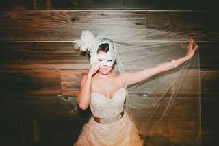 Tonhya Kae Photography