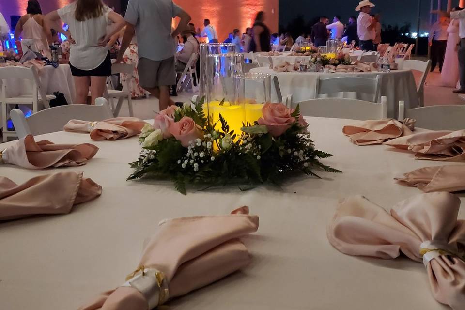 Table set up / Centerpieces