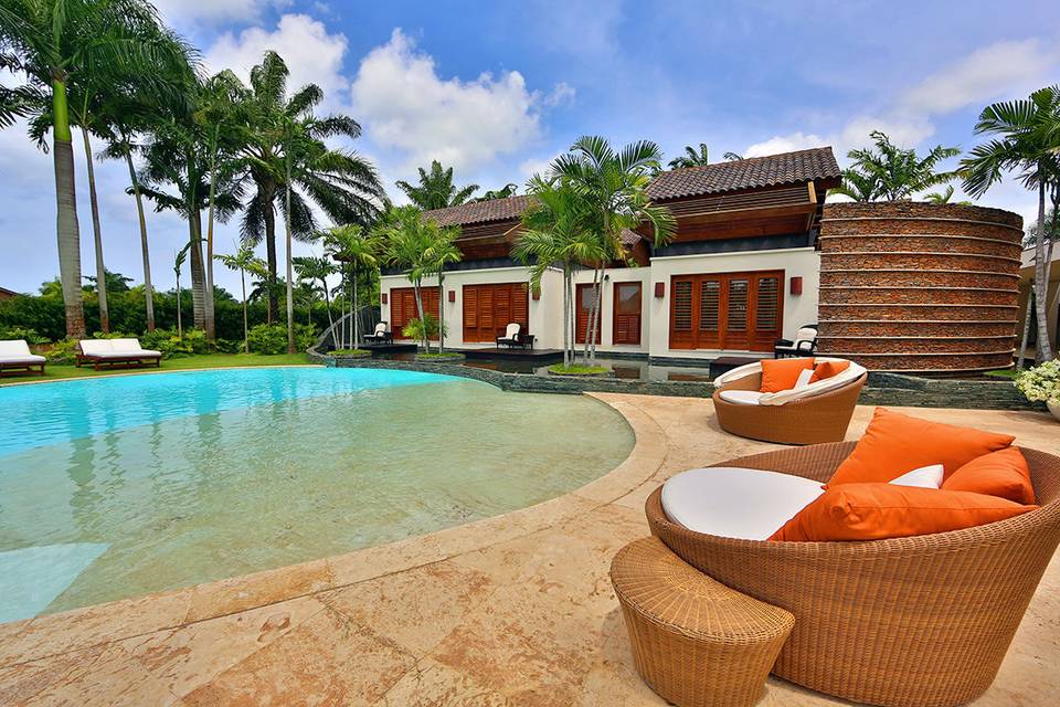 50 Private Villa Homes each with Pools